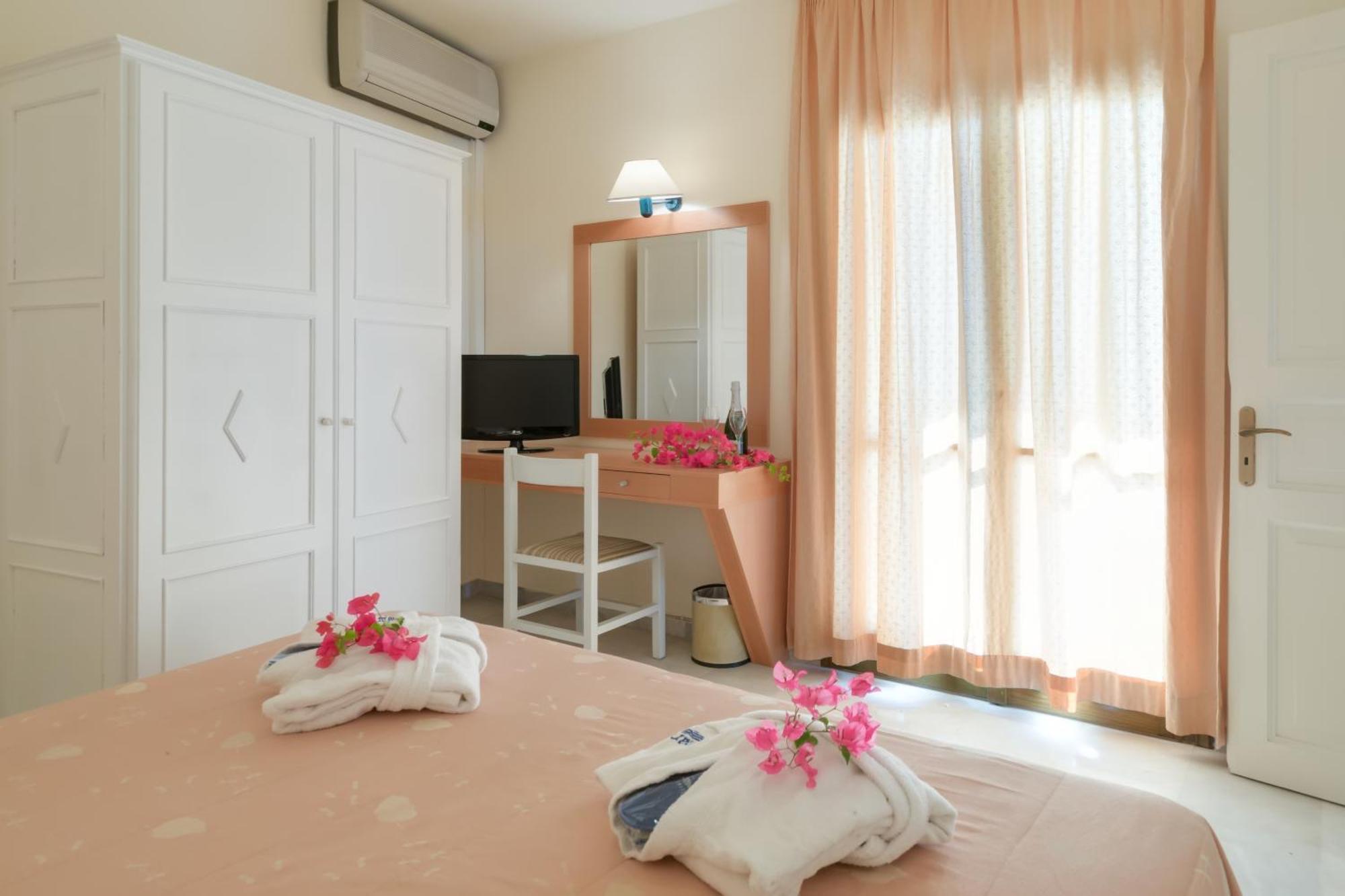 Mare Hotel Apartments Ágios Nikólaos Eksteriør billede